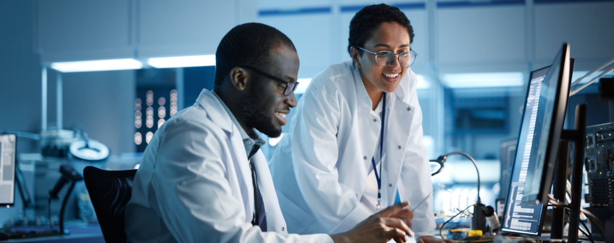 Two scientists in laboratory