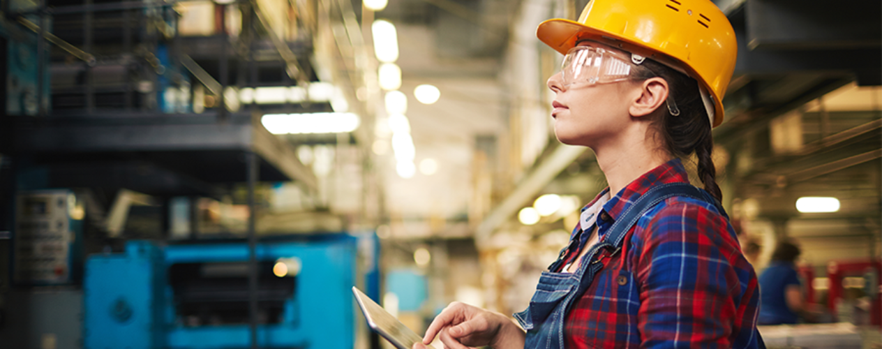 worker with hard hat and safety glasses