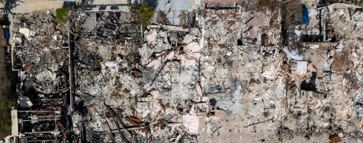 The Atlantic | "The dangers that scientists found inside L.A.’s smoky homes"