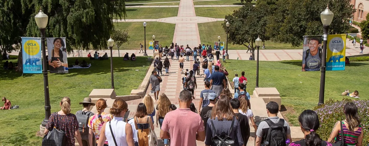 Digital therapy may outperform referrals to campus mental health clinics among college students, according to new research