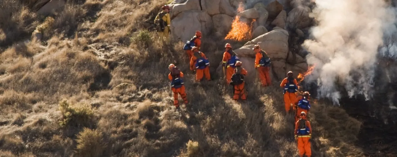 Los Angeles Times | Forest Service firefighters can now wear breathing masks for some work on the fire line