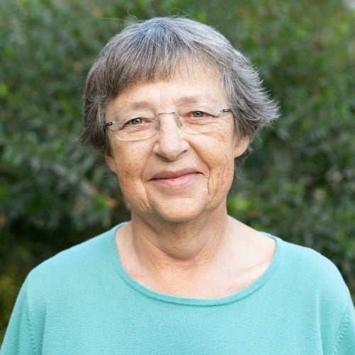 Dr. Dorota Dabrowska 