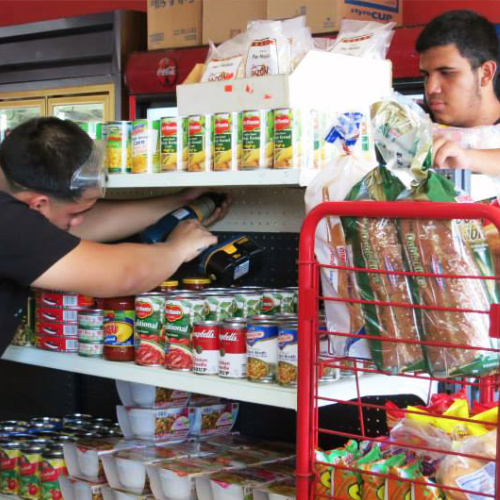 workers at grocery market