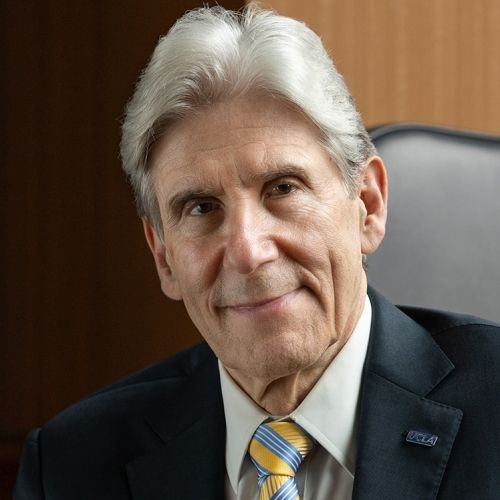 Dr. Julio Frenk