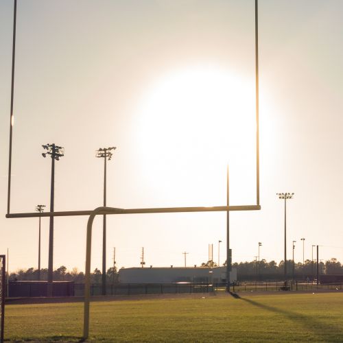 KPCC-FM | "Pali High students return; despite testing, concern over fire toxins lingers"