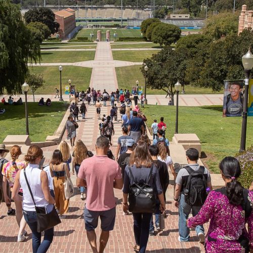 Digital therapy may outperform referrals to campus mental health clinics among college students, according to new research